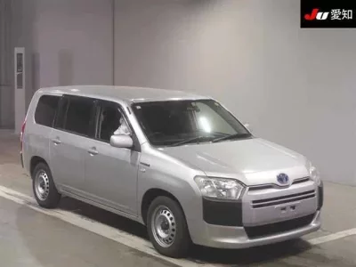 Toyota SUCCEED  с аукциона в Японии