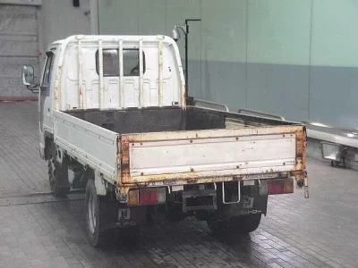 Isuzu ELF  с аукциона в Японии