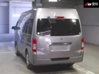 Nissan CARAVAN VAN лот № 20059 оценка R  с аукциона в Японии 1