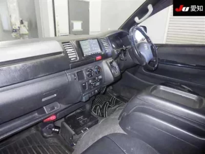 Toyota REGIUS ACE VAN  с аукциона в Японии