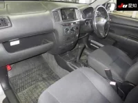 Toyota PROBOX лот № 20073 оценка 3.5  с аукциона в Японии 2