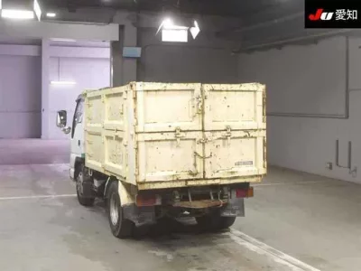 Isuzu ELF  с аукциона в Японии