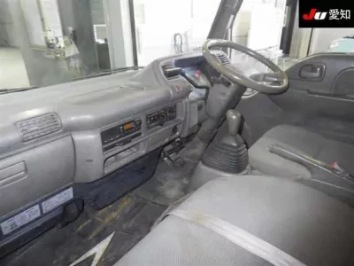 Isuzu ELF  с аукциона в Японии