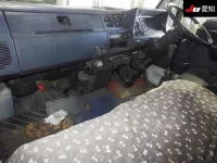 Toyota HIACE TRUCK лот № 7001 оценка 3.5  с аукциона в Японии 2