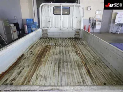 Toyota HIACE TRUCK  с аукциона в Японии