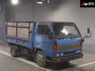 Mazda TITAN  с аукциона в Японии