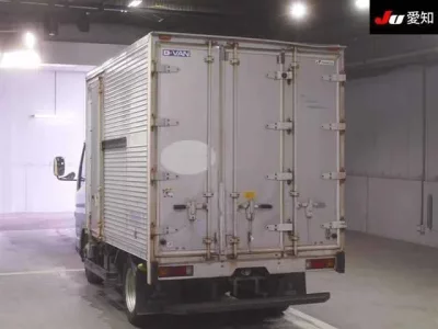 Mitsubishi CANTER  с аукциона в Японии