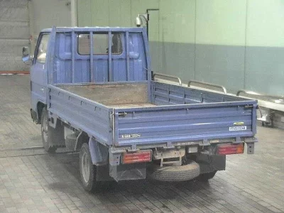 Mazda TITAN  с аукциона в Японии