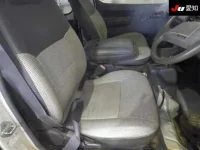 Toyota HIACE VAN лот № 20096 оценка R  с аукциона в Японии 5