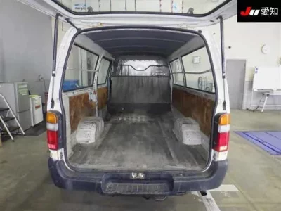Toyota HIACE VAN  с аукциона в Японии