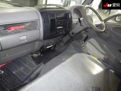 Hino DUTRO  с аукциона в Японии