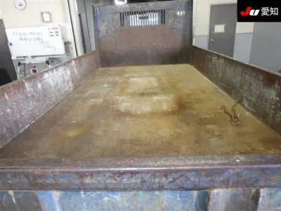 Mazda TITAN  с аукциона в Японии