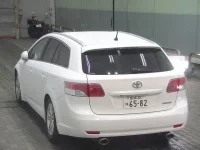 Toyota AVENSIS WAGON лот № 7133 оценка 3.5  с аукциона в Японии 1