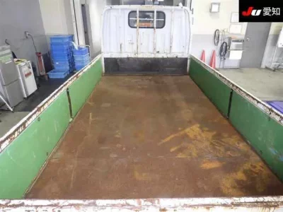 Mitsubishi FUSO TRUCK  с аукциона в Японии