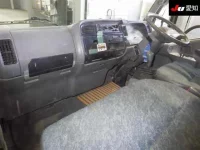 Mitsubishi CANTER лот № 7020 оценка R  с аукциона в Японии 2