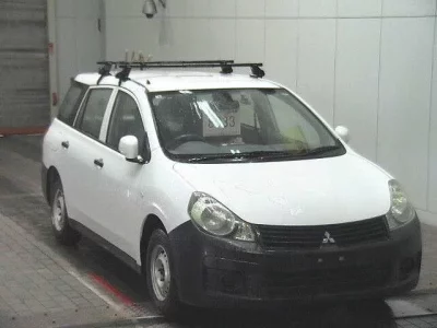 Mitsubishi LANCER VAN