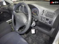 Toyota PROBOX лот № 20124 оценка 3.5  с аукциона в Японии 2