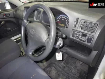 Toyota PROBOX  с аукциона в Японии