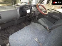 Mitsubishi CANTER лот № 20128 оценка R  с аукциона в Японии 2