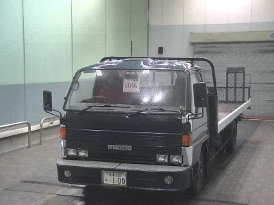 Mazda TITAN  с аукциона в Японии