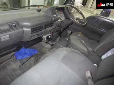 Isuzu ELF  с аукциона в Японии