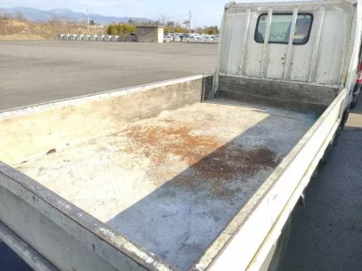 Mazda TITAN  с аукциона в Японии