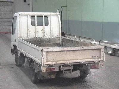 Mazda TITAN  с аукциона в Японии