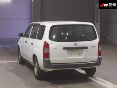 Toyota PROBOX  с аукциона в Японии