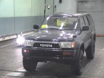 Toyota HILUX SURF  с аукциона в Японии