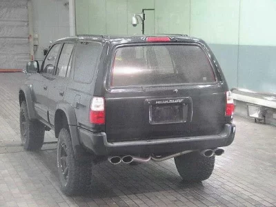 Toyota HILUX SURF  с аукциона в Японии