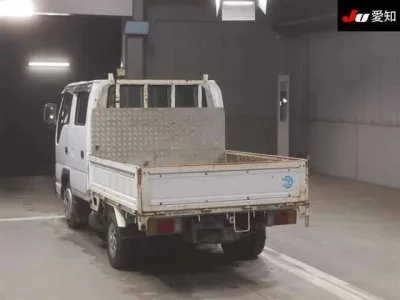Isuzu ELF  с аукциона в Японии