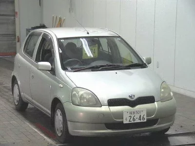 Toyota VITZ  с аукциона в Японии
