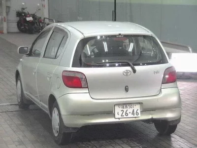 Toyota VITZ  с аукциона в Японии