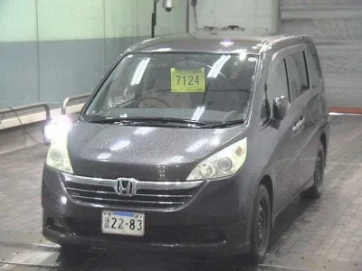 Honda STEP WAGON  с аукциона в Японии