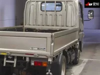 Mitsubishi CANTER лот № 7062 оценка 3.5  с аукциона в Японии 7