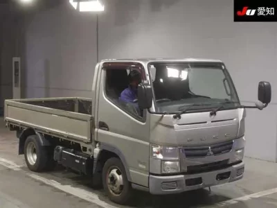 Mitsubishi CANTER  с аукциона в Японии