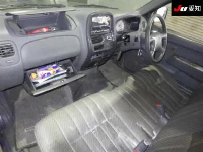 Nissan DATSUN PICKUP