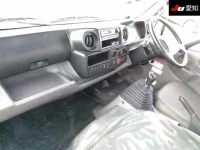 Hino DUTRO лот № 7064 оценка 3.5  с аукциона в Японии 2