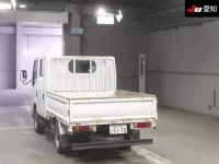 Nissan ATLAS лот № 7074 оценка 3.5  с аукциона в Японии 1