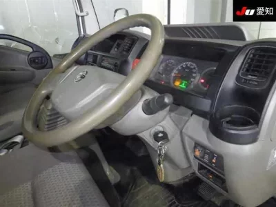 Nissan ATLAS  с аукциона в Японии