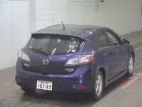 Mazda AXELA лот № 7121 оценка 4  с аукциона в Японии 3