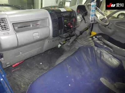 Hino DUTRO  с аукциона в Японии