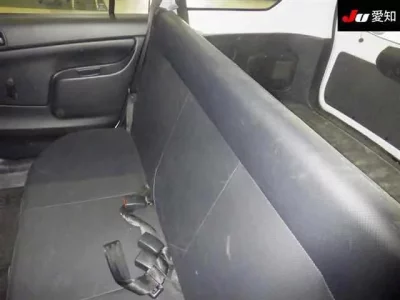 Toyota SUCCEED  с аукциона в Японии