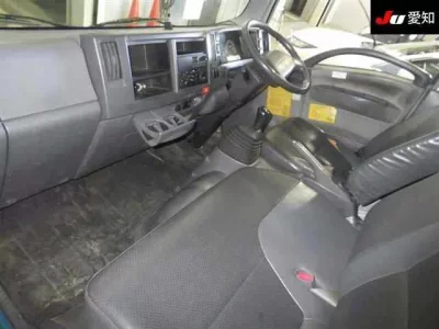 Isuzu ELF  с аукциона в Японии