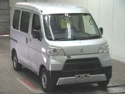 Toyota PIXIS VAN  с аукциона в Японии
