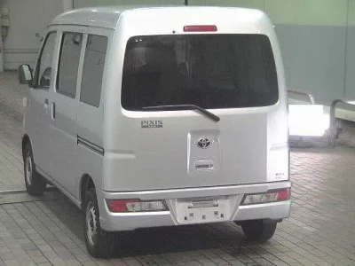 Toyota PIXIS VAN  с аукциона в Японии