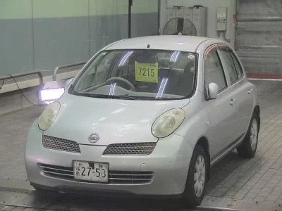 Nissan MARCH  с аукциона в Японии