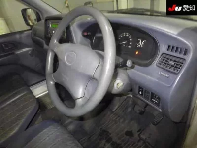 Toyota LITE ACE VAN  с аукциона в Японии