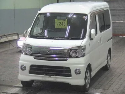 Daihatsu Atrai Wagon  с аукциона в Японии