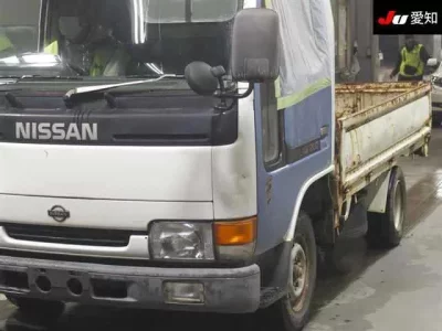 Nissan ATLAS  с аукциона в Японии